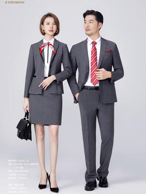 传统西服定做穿搭细节